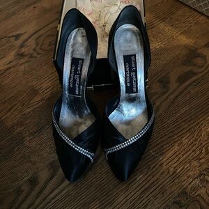 Vintage Stuart weitzman for Martinique